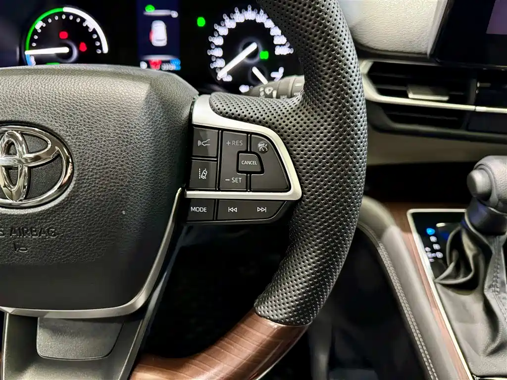 Grevia 2024 2.5L Hybrid Comfort Edition купить на сайте DeffCars