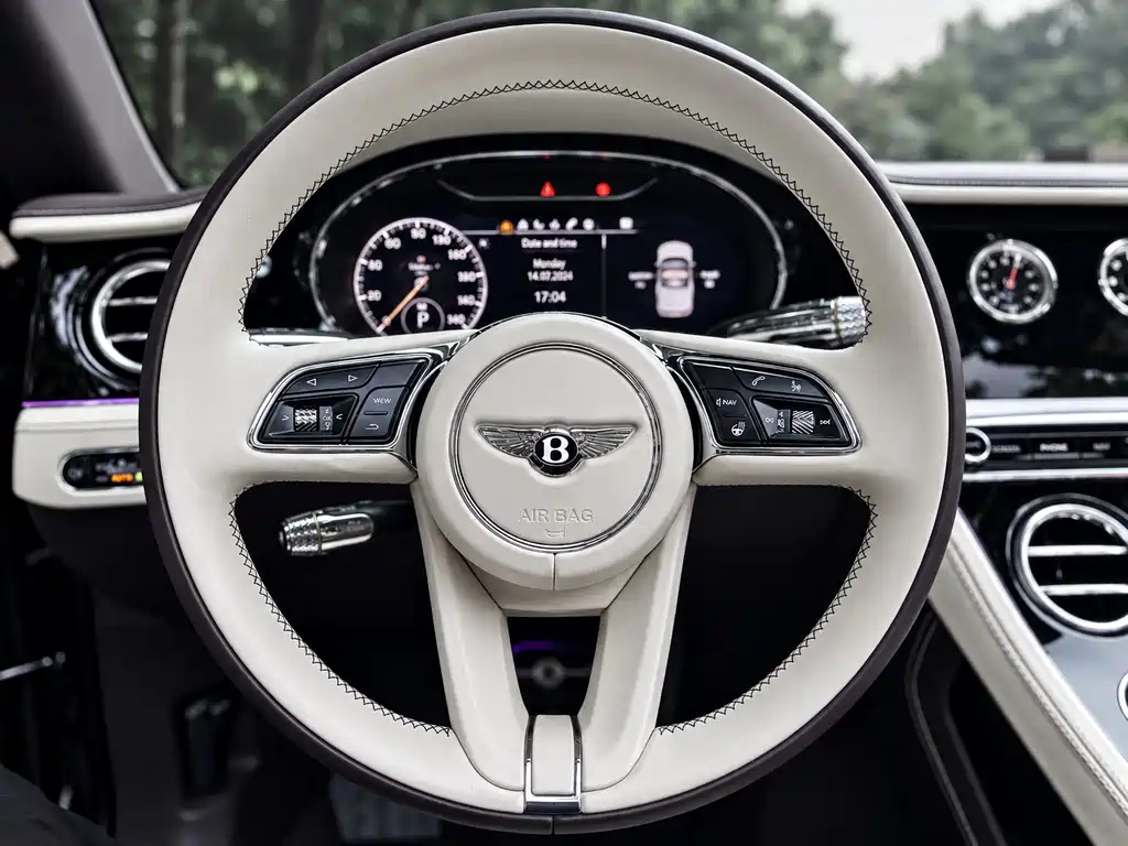 Continental 2023 4.0T GT V8 Convertible Yadu Edition купить на сайте DeffCars