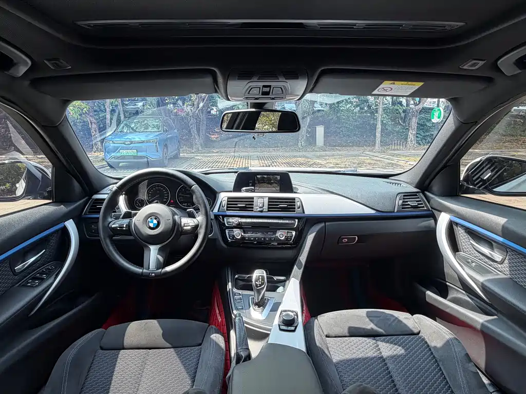 BMW 3 Series 2018 320i M Sports Package купить на сайте DeffCars