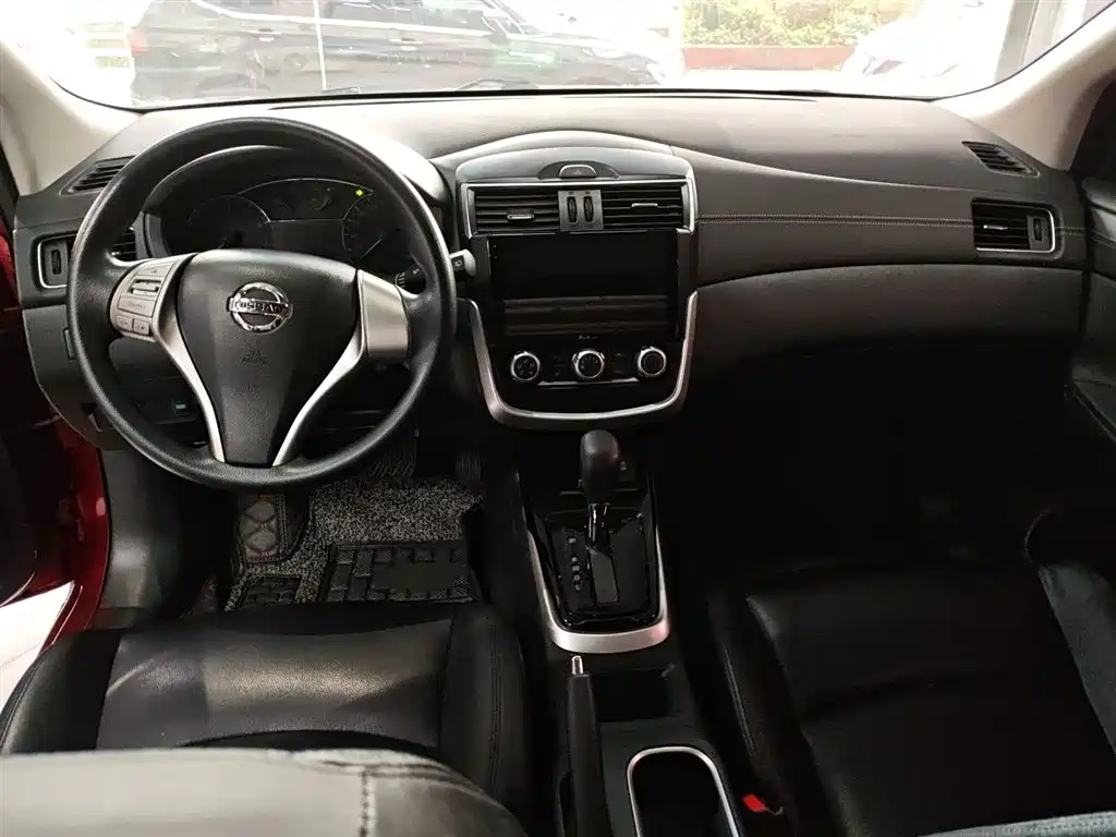 Tiida 2016 1.6L CVT cool version купить на сайте DeffCars