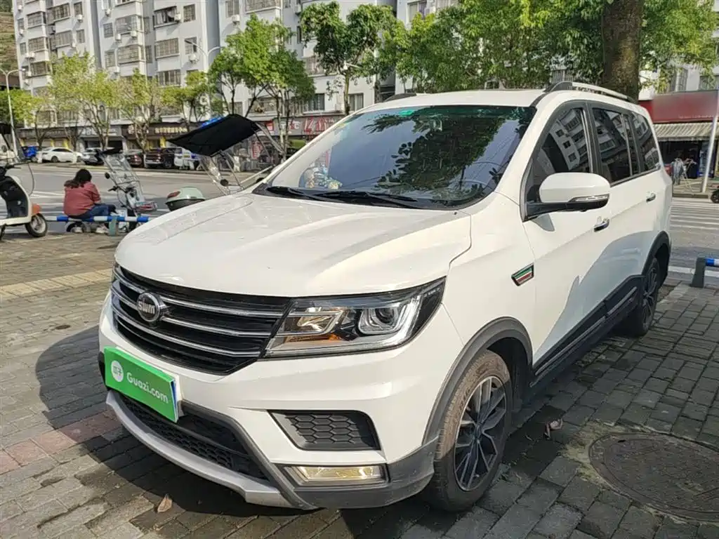SWM X3 2020 1.5L manual super model 7 seats купить на сайте DeffCars