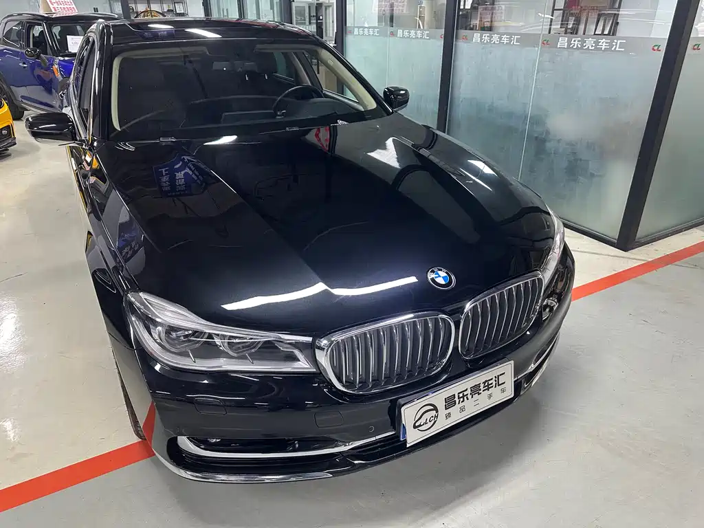 BMW 7 Series 2016 740Li Leading Model купить на сайте DeffCars