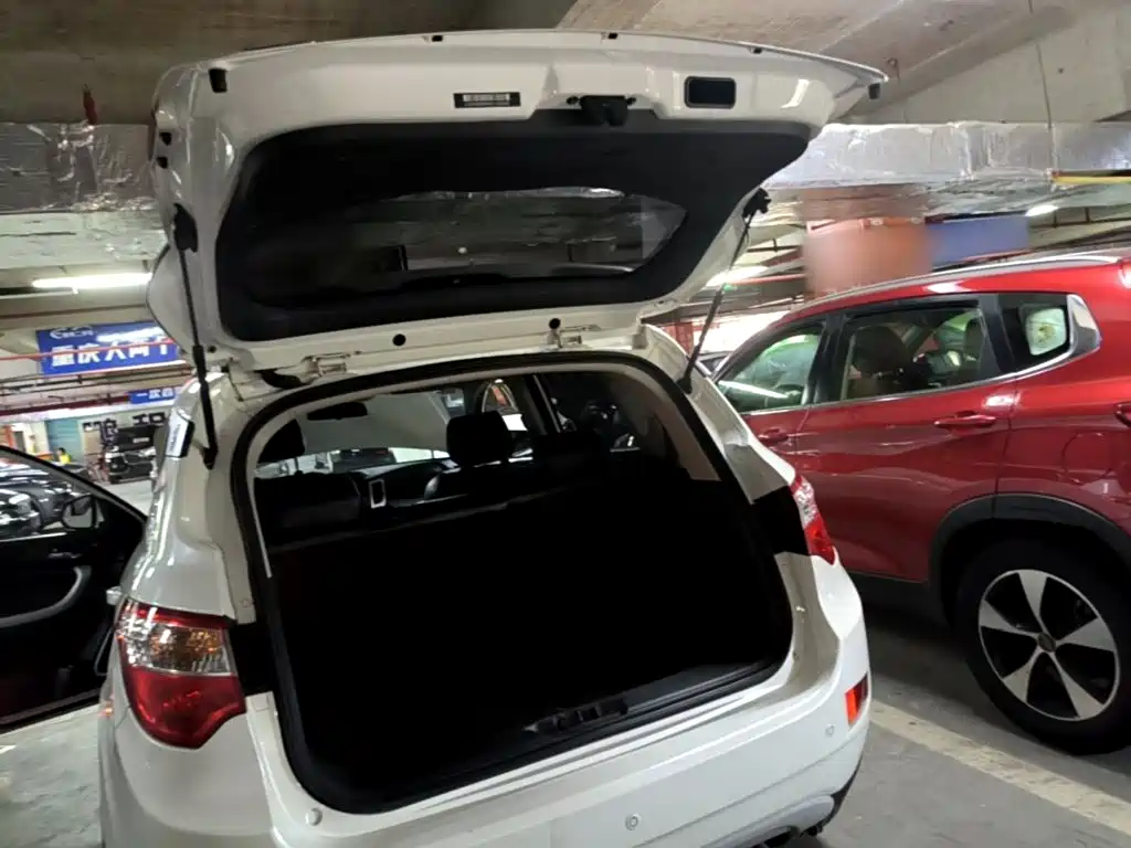 Changan CS35 2015 1.6L Manual Premium Type National IV купить на сайте DeffCars