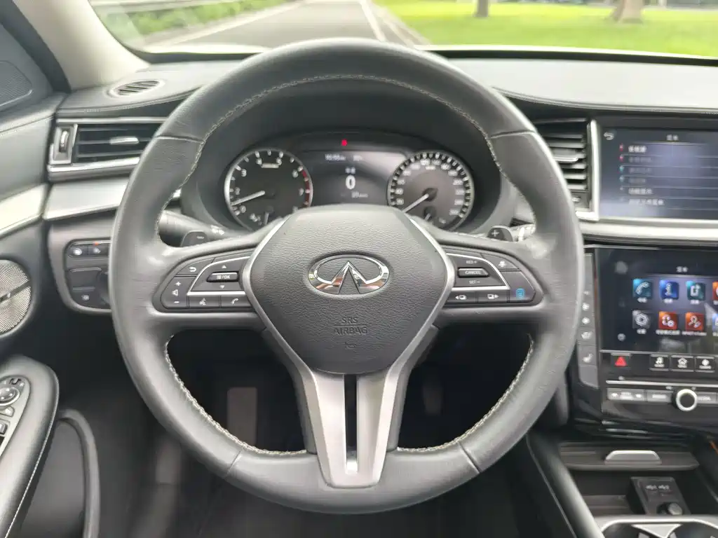 Infiniti QX50 2024 2.0T four-wheel drive luxury version купить на сайте DeffCars