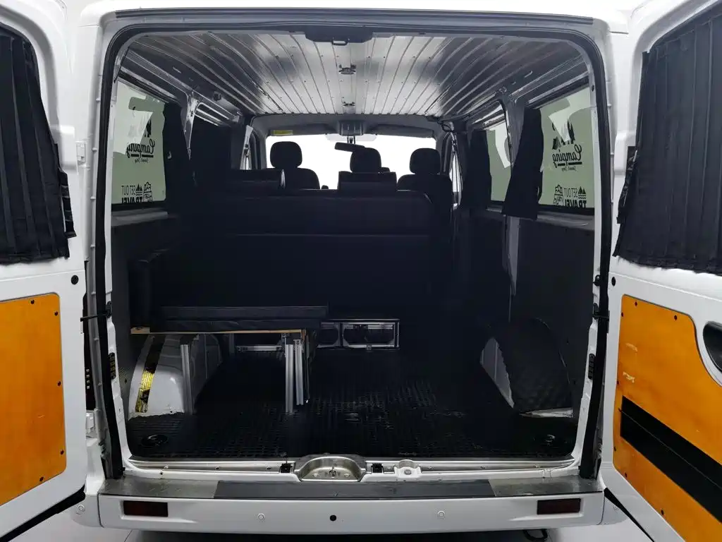 Xintu V80 2024 model AoYuntong 6AMT short axis ultra-low roof 127Ps 5/6 seats купить на сайте DeffCars