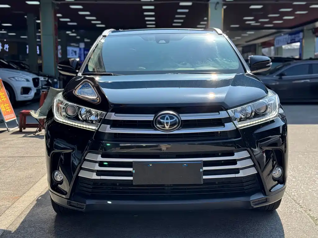 Highlander 2018 2.0T four-wheel drive luxury version, 7 seats, National VI купить на сайте DeffCars