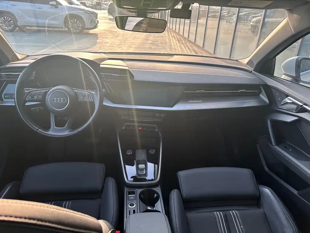 Audi A3 2022 A3L Limousine 35 TFSI Fashionable and Sporty купить на сайте DeffCars