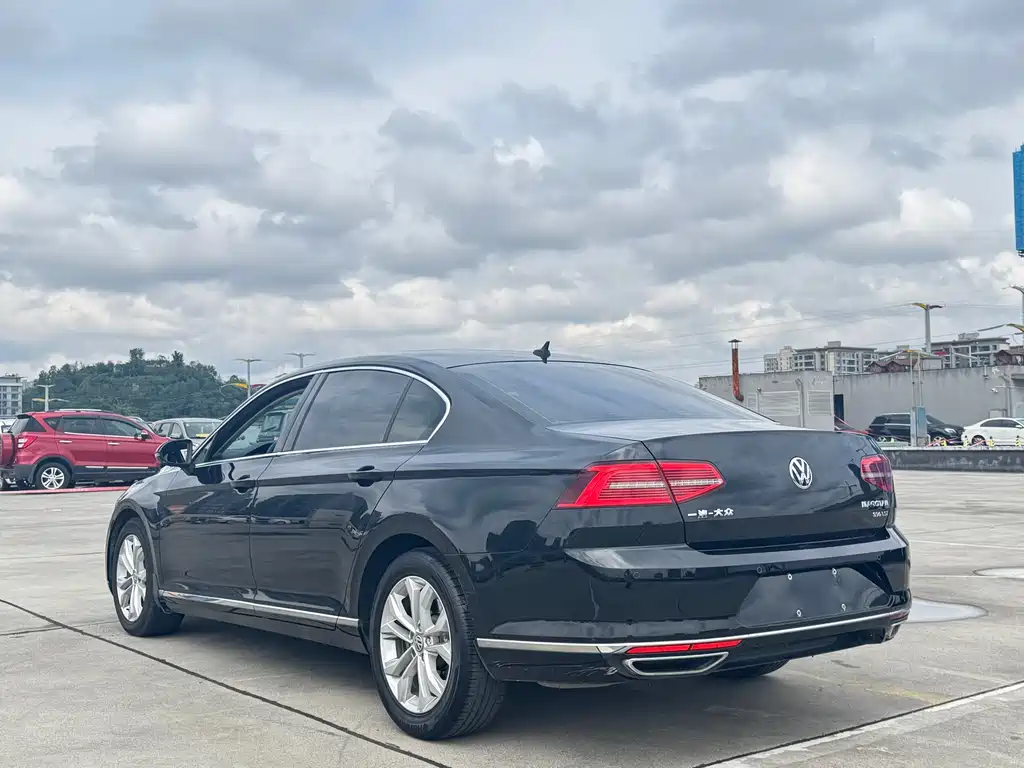 Magotan 2019 330TSI DSG luxury model National VI купить на сайте DeffCars