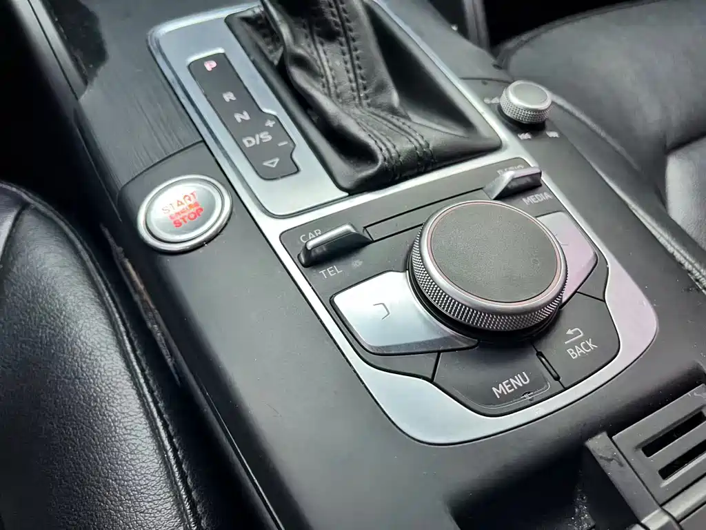 Audi A3 2017 Limousine 35 TFSI Enterprising купить на сайте DeffCars