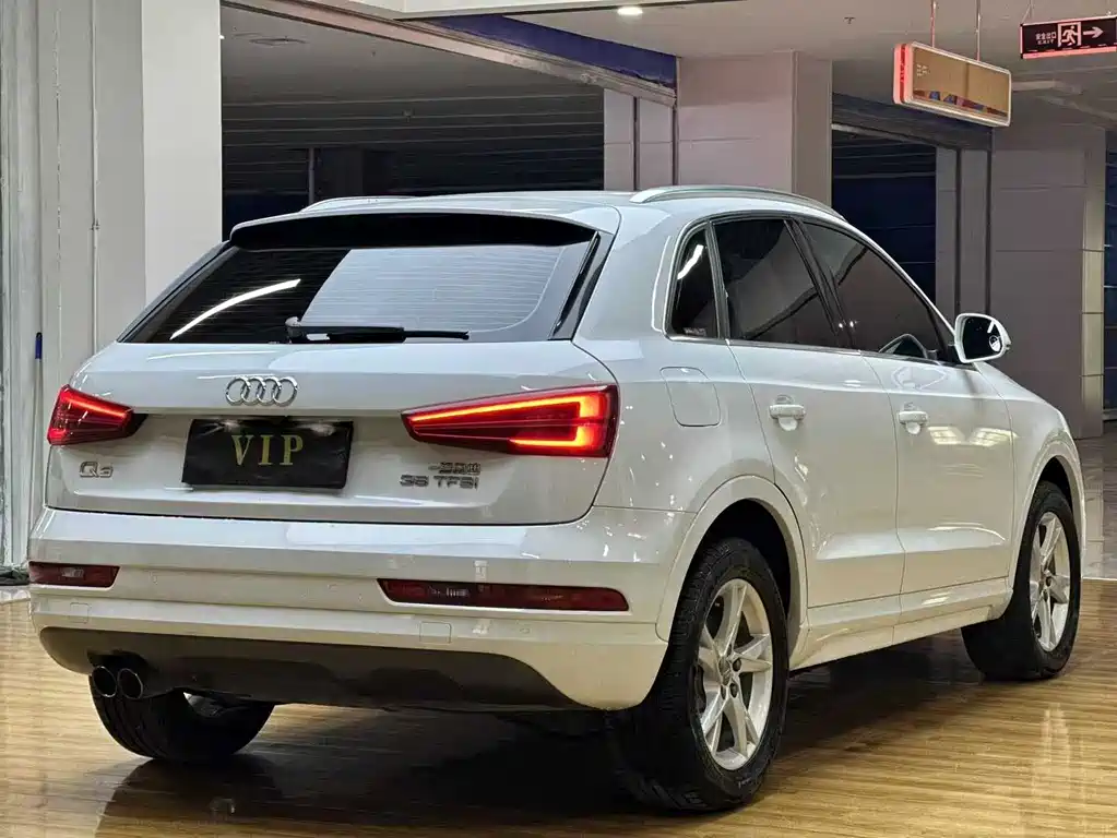 Audi Q3 2018 30th Anniversary Model 35 TFSI Fashion Model купить на сайте DeffCars