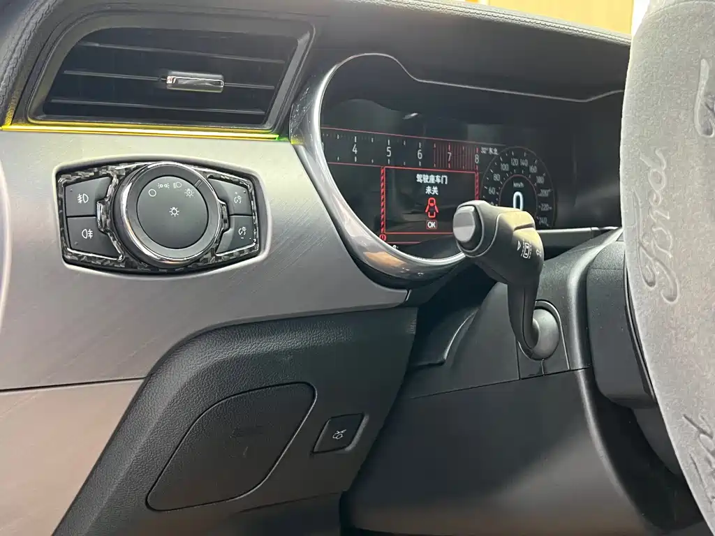 Mustang 2019 2.3L EcoBoost купить на сайте DeffCars