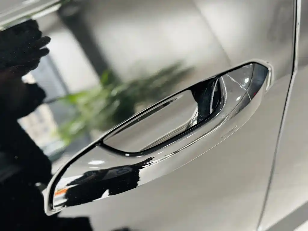 Audi A6L 2024 55 TFSI quattro exclusive dynamic model купить на сайте DeffCars