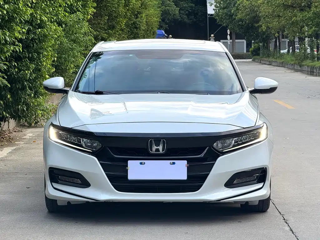 Accord 2018 260TURBO Elite Edition National V купить на сайте DeffCars