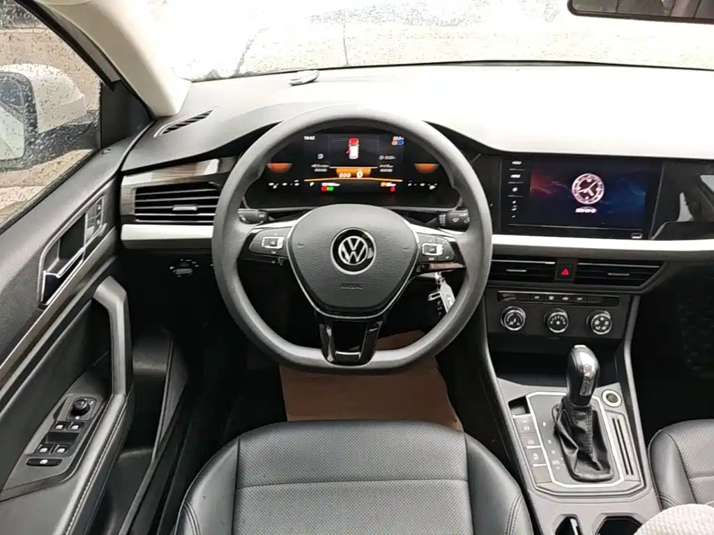 Lavida 2021 1.5L automatic comfort version купить на сайте DeffCars