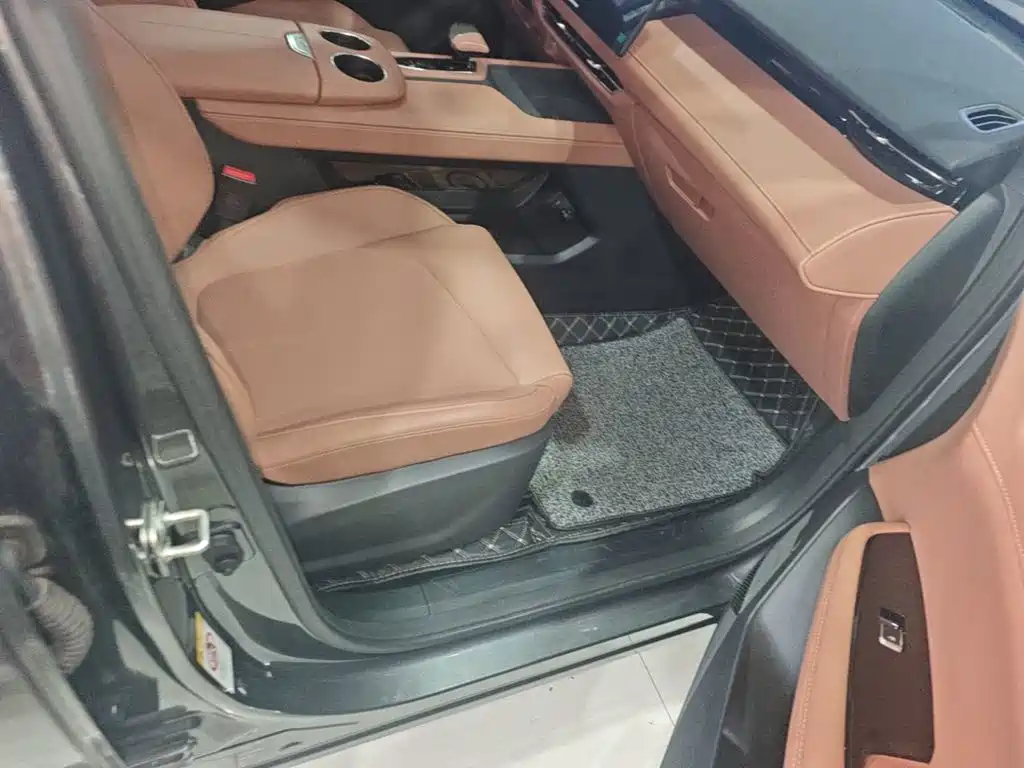 Changan UNI-Z 2025 1.5T Luxury Edition купить на сайте DeffCars