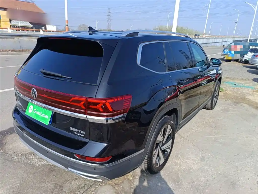 Touron 2024 380TSI four-wheel drive luxury version купить на сайте DeffCars