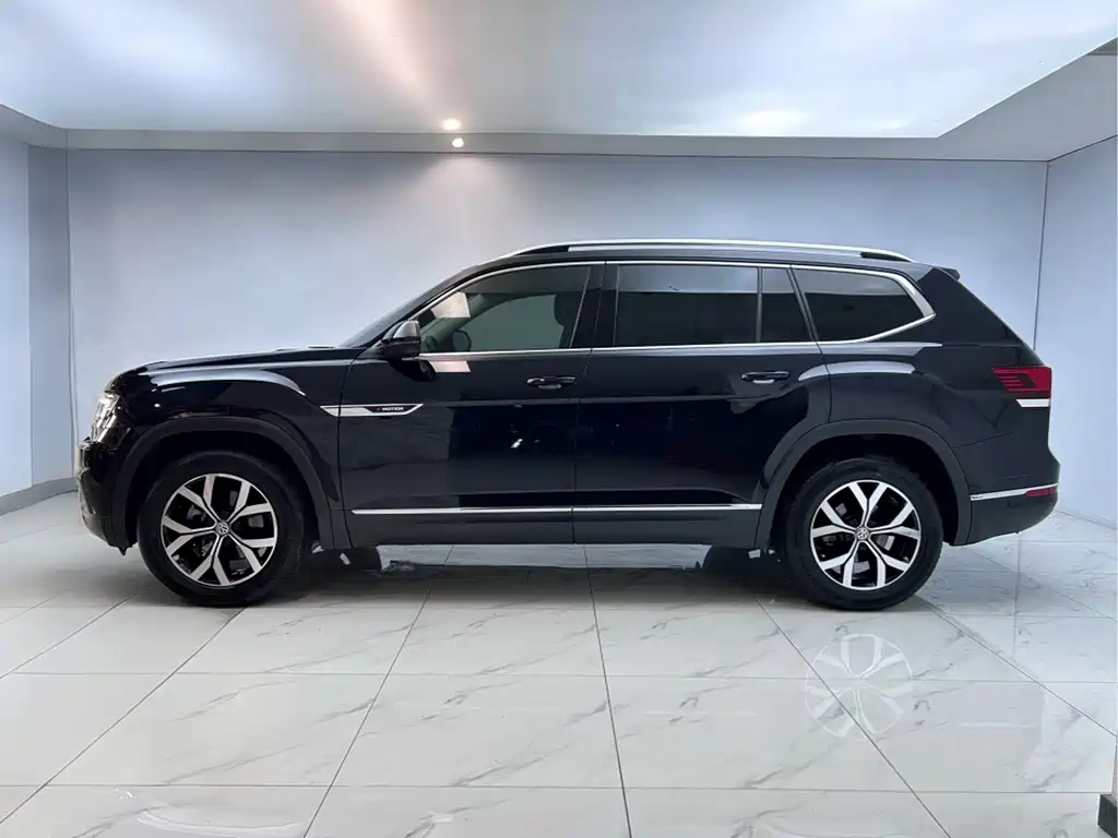 Touron 2020 380TSI four-wheel drive luxury version National VI купить на сайте DeffCars