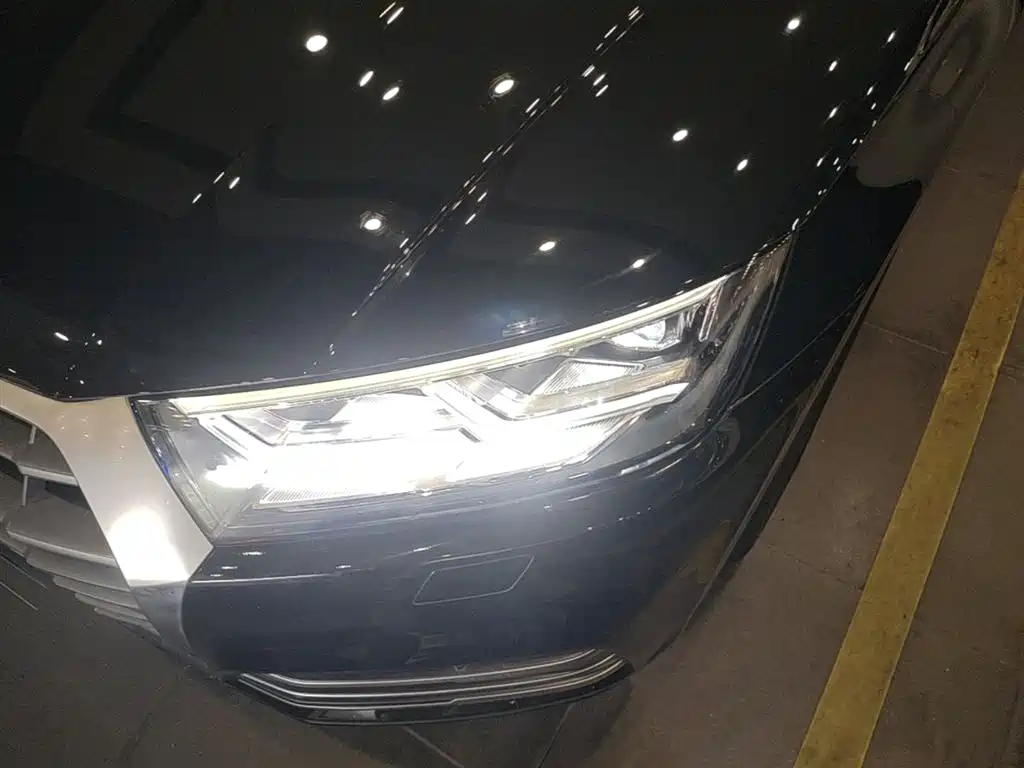 Audi Q5L 2020 facelift 40 TFSI enjoys fashionable style купить на сайте DeffCars