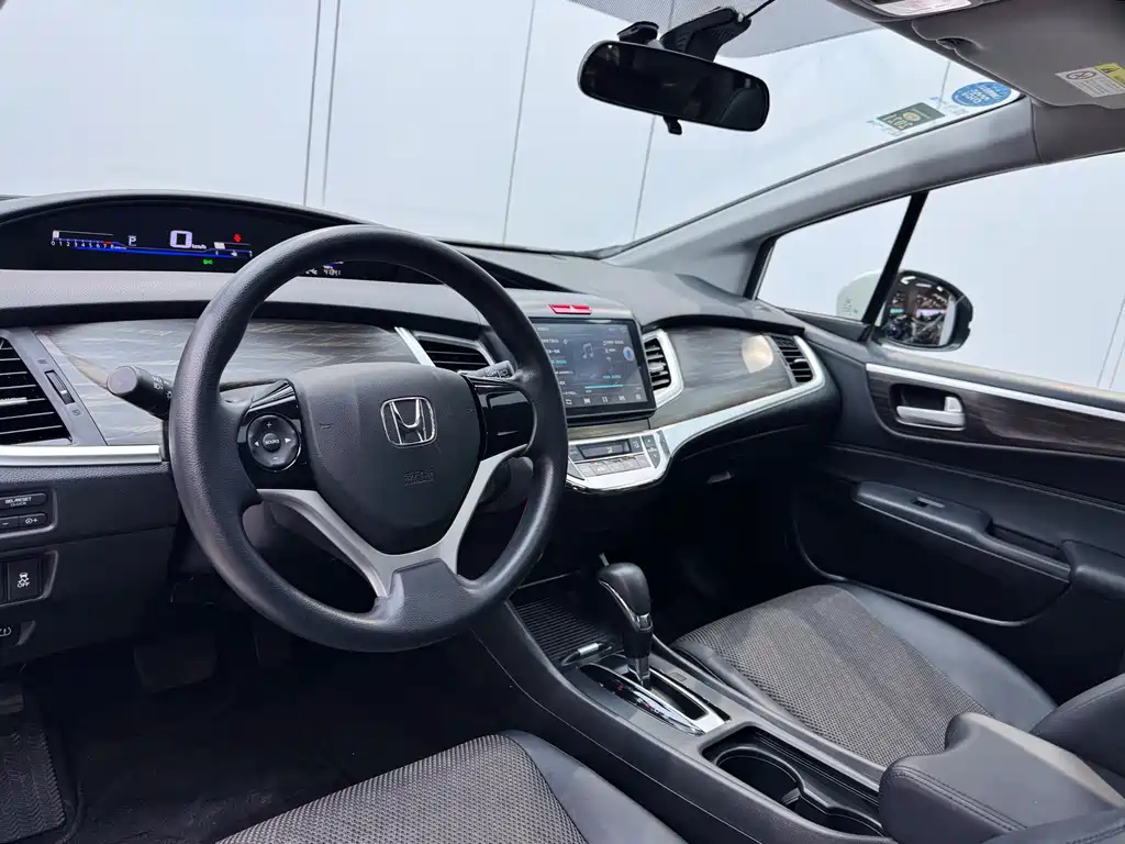 Jade 2017 1.8L automatic comfort version 5 seats купить на сайте DeffCars