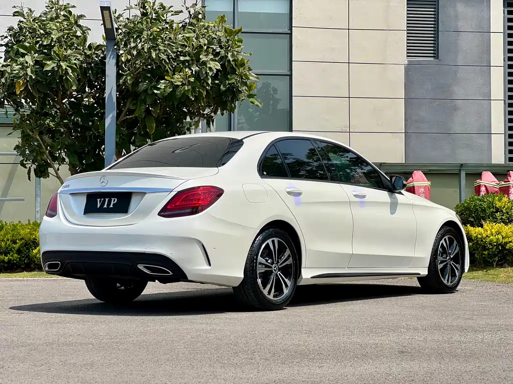 Mercedes-Benz C-Class 2019 C 260 Sports Edition купить на сайте DeffCars