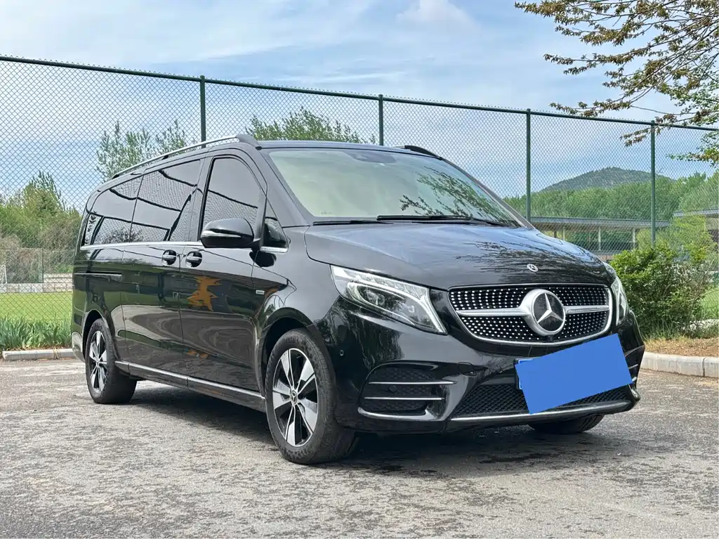 Mercedes-Benz V-Class 2021 V 260 L Long Wheelbase Luxury Edition купить на сайте DeffCars