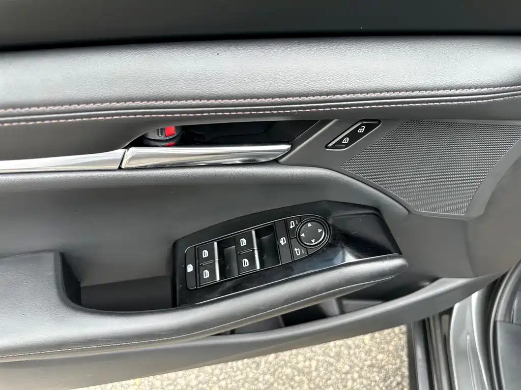 Mazda3 Angkesela 2020 2.0L automatic luxury version купить на сайте DeffCars