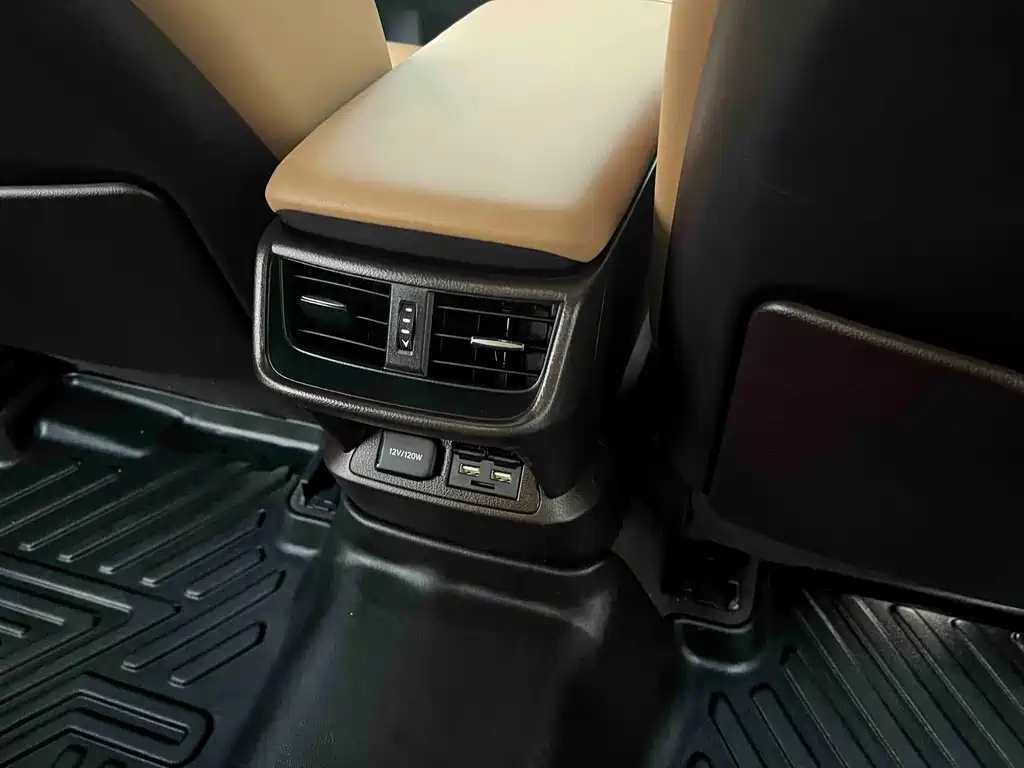 Lexus ES 2020 300h Excellence Edition купить на сайте DeffCars