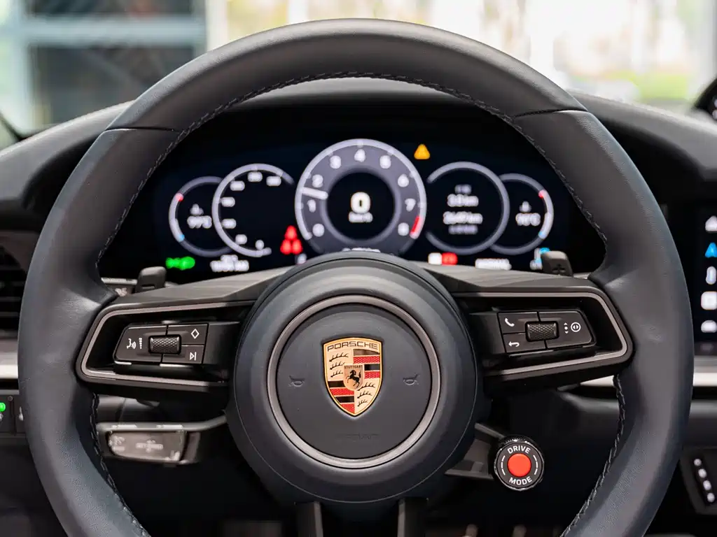 Porsche 911 2025 Carrera Cabriolet 3.0T купить на сайте DeffCars