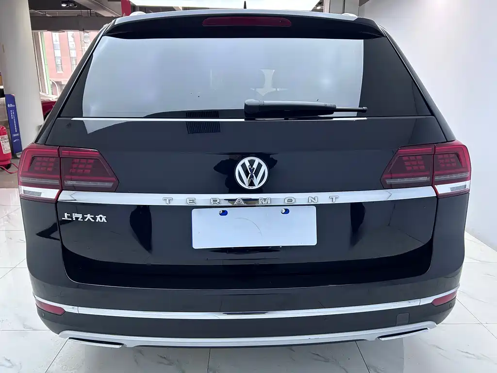 Touron 2020 380TSI four-wheel drive luxury version National VI купить на сайте DeffCars