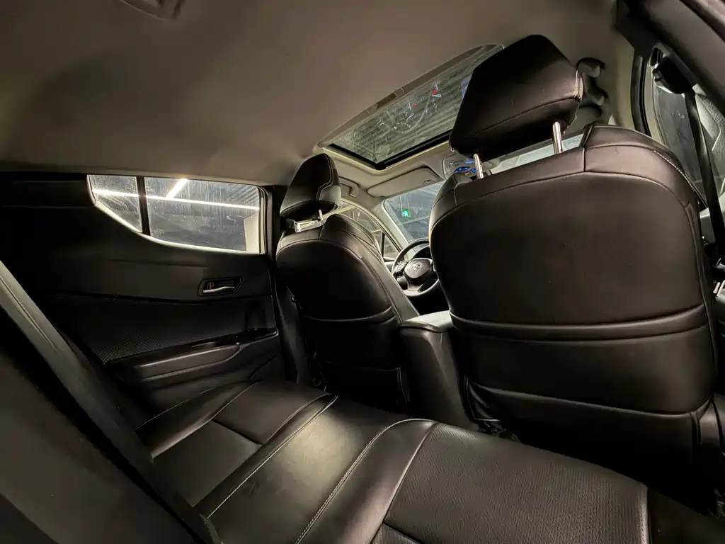 Yize IZOA 2021 2.0L Yixiang Edition купить на сайте DeffCars