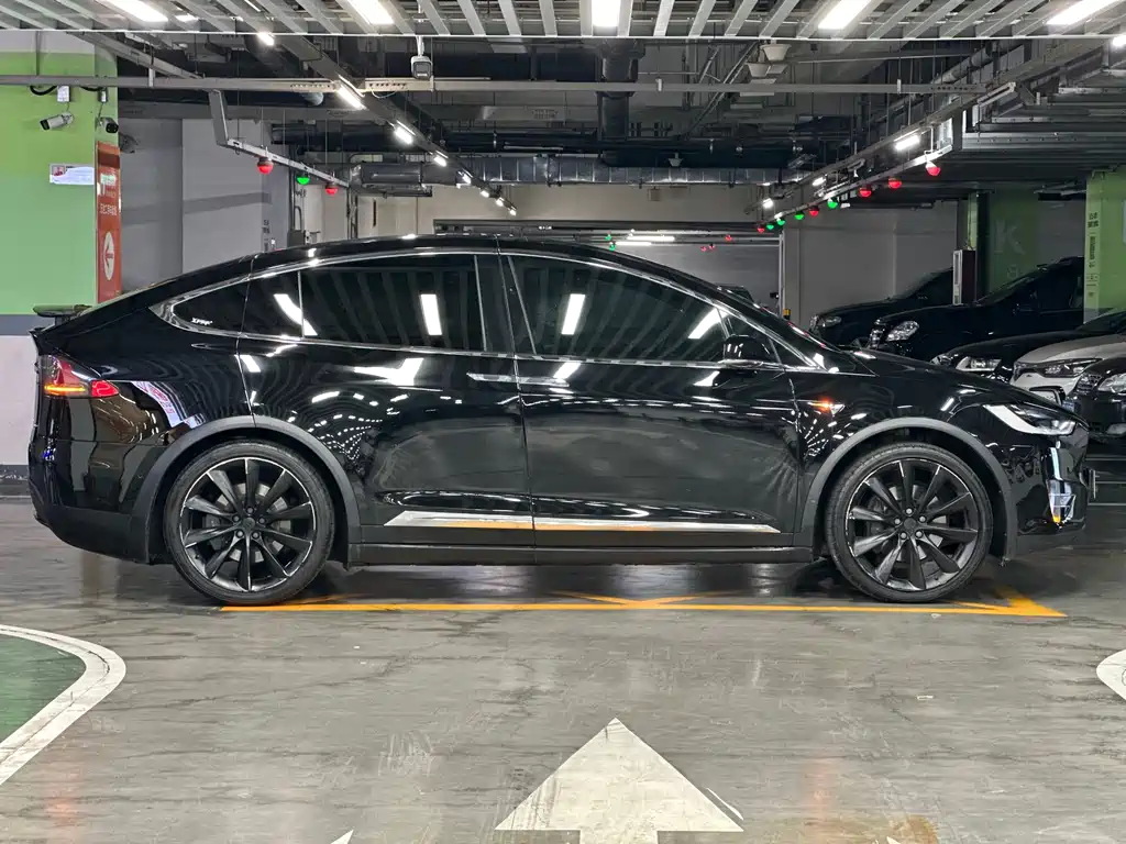 Model X 2017 Model X 100D Long Range Edition купить на сайте DeffCars