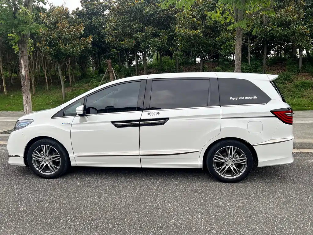 Alison 2019 2.0L Hybrid Deluxe Edition купить на сайте DeffCars