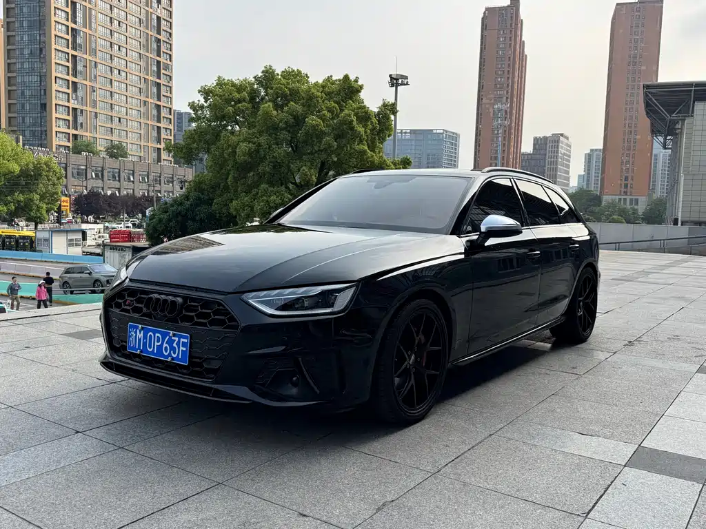 Audi S4 2024 S4 Avant 3.0TFSI купить на сайте DeffCars