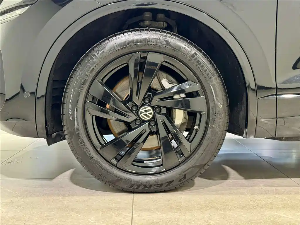 Touareg 2022 3.0TSI Ruixiang Edition Obsidian Sports Package купить на сайте DeffCars
