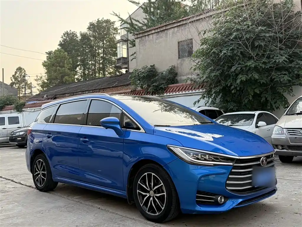 Song MAX 2017 1.5T automatic smart connection elite 7 seats купить на сайте DeffCars