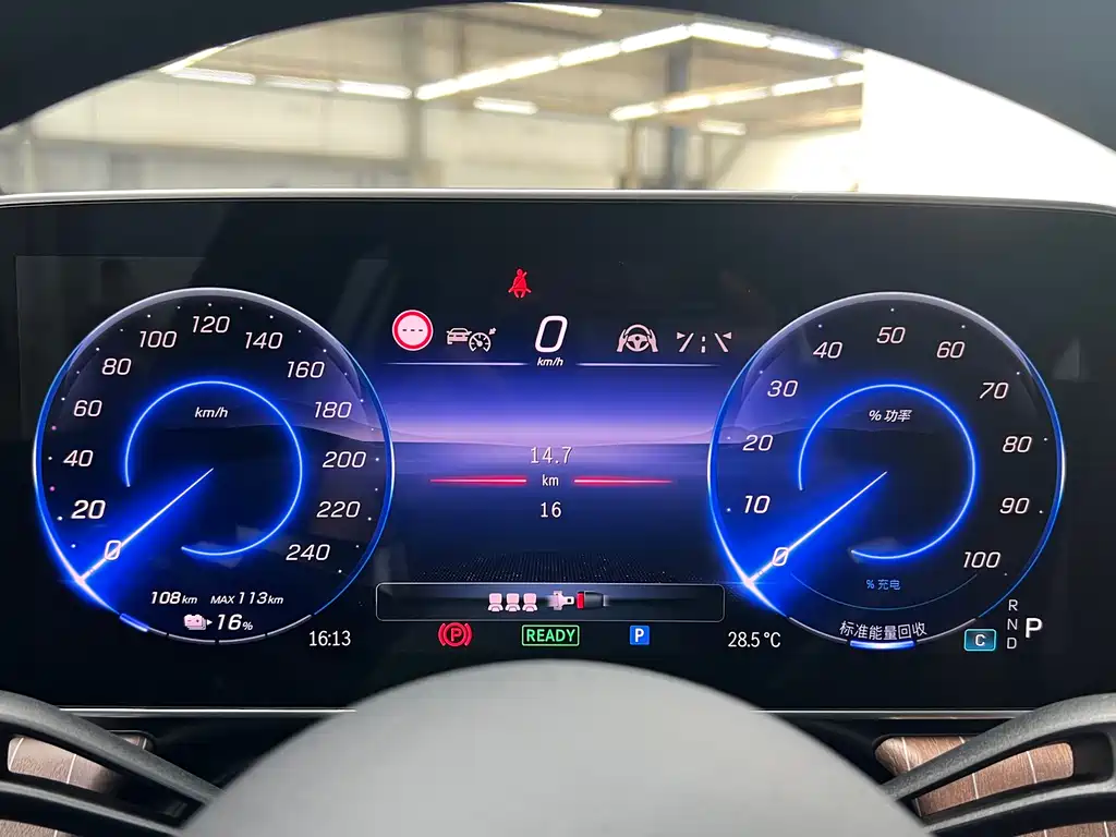 Mercedes-Benz EQE 2025 500 4MATIC Luxury Edition купить на сайте DeffCars