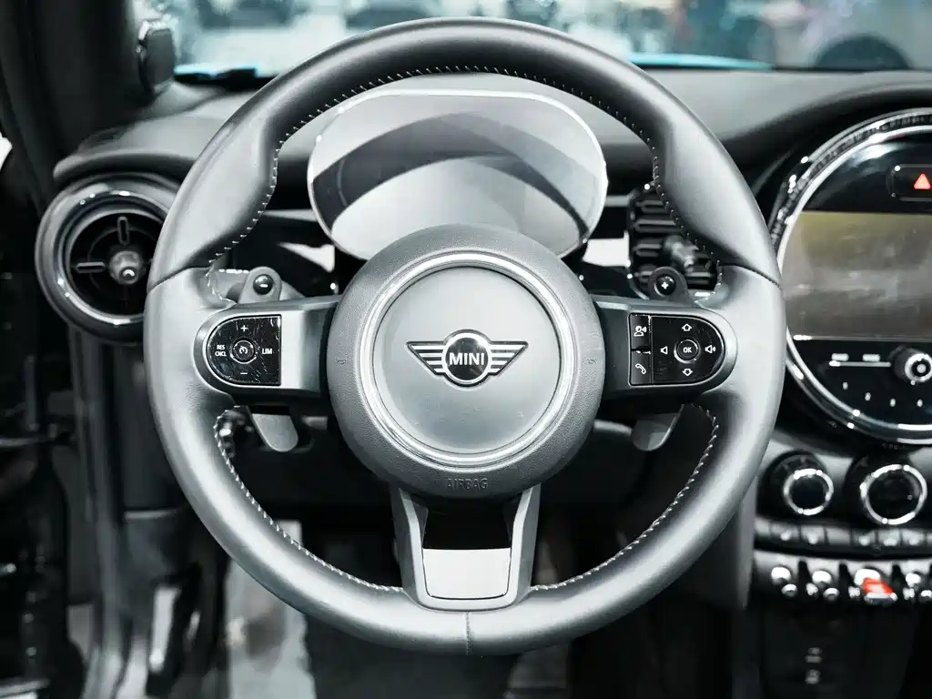 MINI 2023 model 2 facelift 2.0T COOPER S CABRIO artist купить на сайте DeffCars