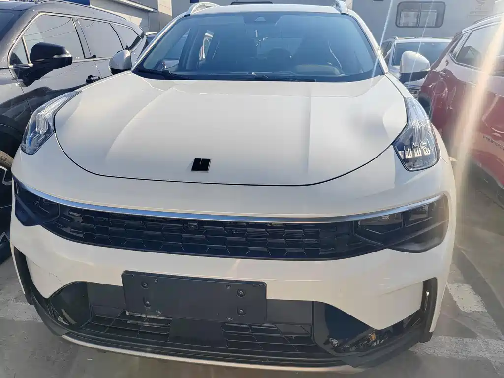 Lynk & Co 01 2021 2.0TD 2WD Yao Pro купить на сайте DeffCars