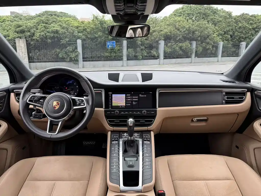 Macan 2018 Macan 2.0T купить на сайте DeffCars