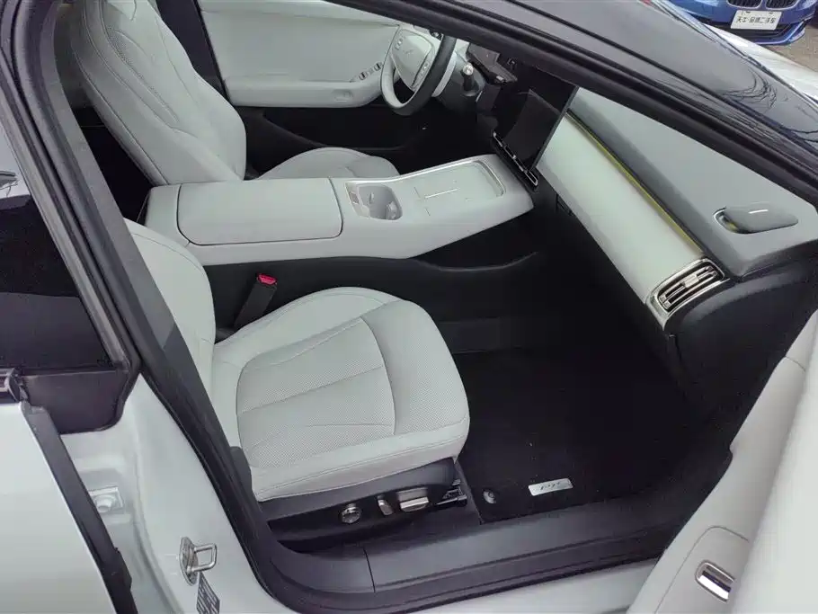 Xpeng P7+ 2024 model super long battery life Max купить на сайте DeffCars