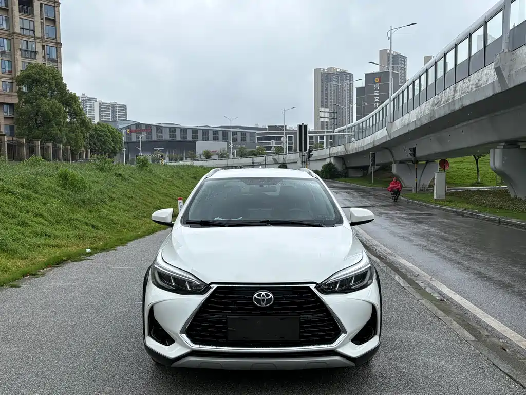 YARiS L Zhixuan 2022 model Zhixuan X 1.5L CVT leading PLUS version купить на сайте DeffCars