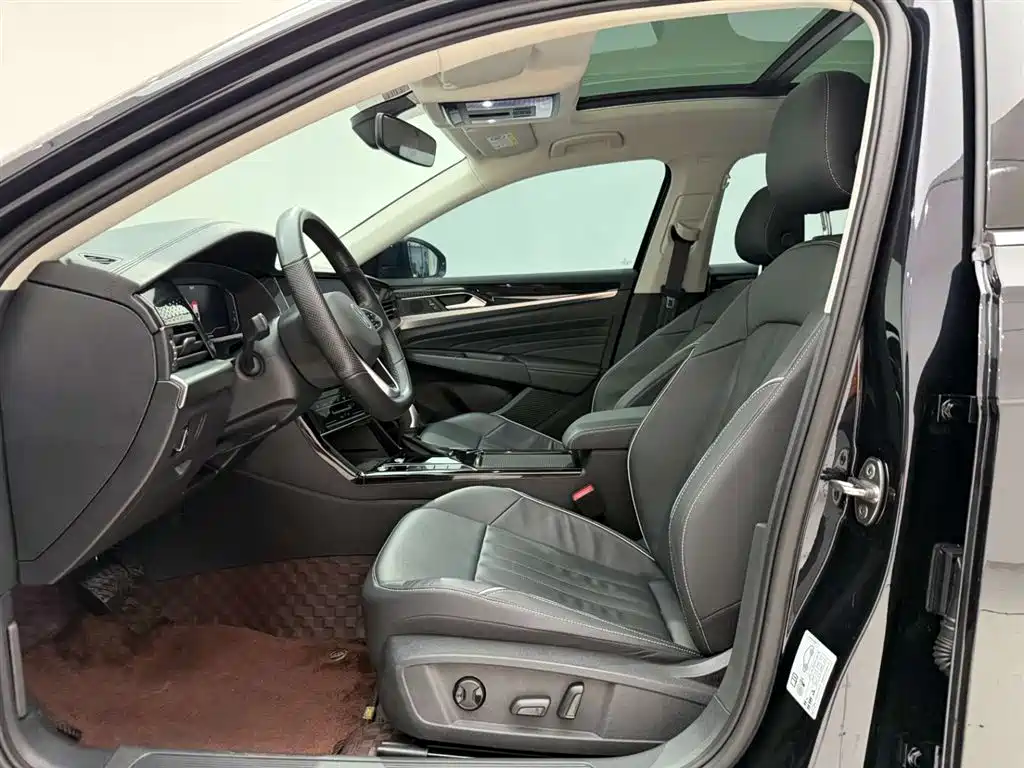 Passat 2023 facelift 330TSI Elite Edition купить на сайте DeffCars