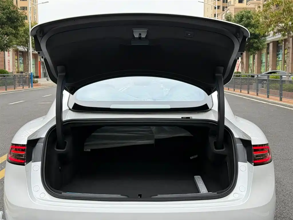 Zhijie S7 2026 Max+ купить на сайте DeffCars