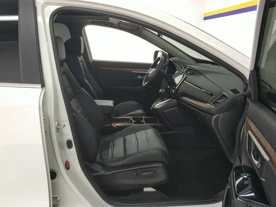 Honda CR-V 2019 dazzling version plus 240TURBO CVT two-wheel drive fashion version National VI купить на сайте DeffCars