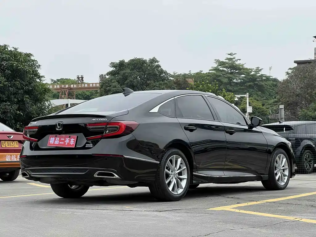 Accord 2022 260TURBO Deluxe Edition купить на сайте DeffCars