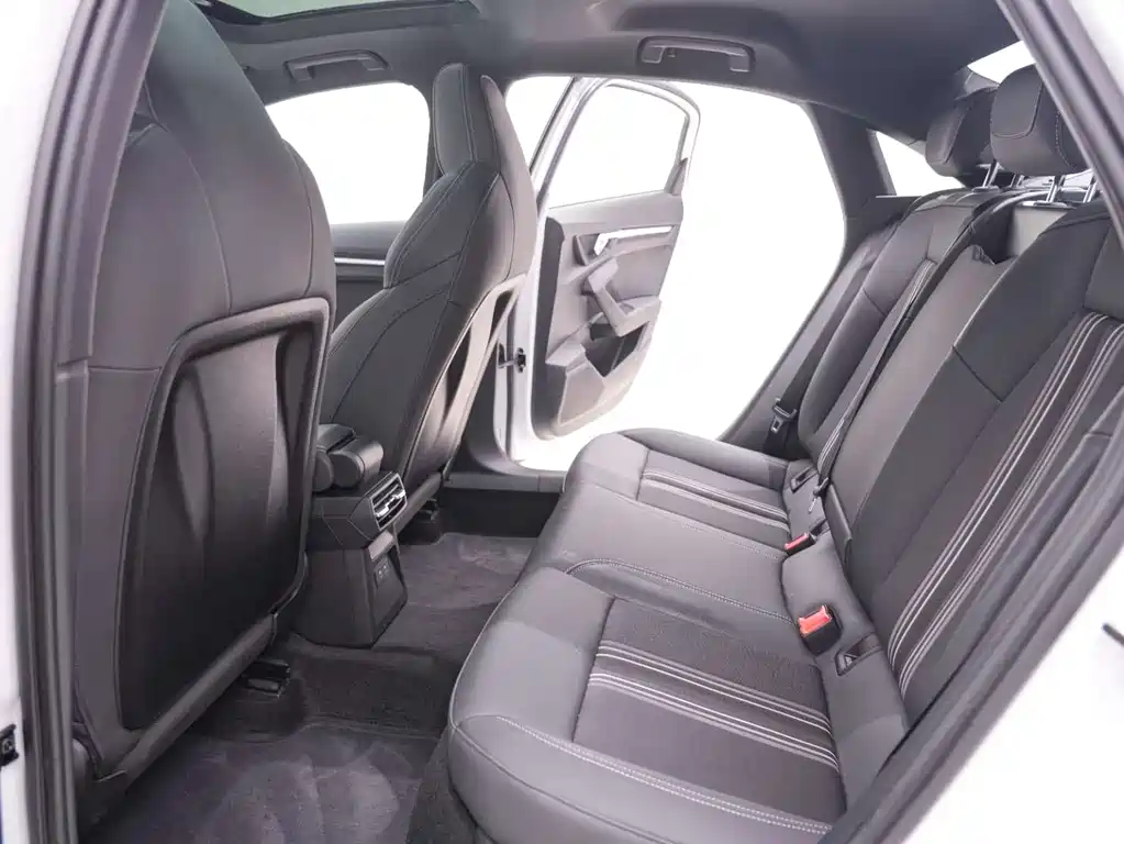 Audi A3 2024 A3L Limousine 35 TFSI Fashionable and Sporty купить на сайте DeffCars