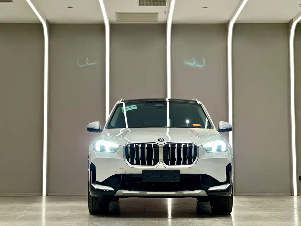 BMW X1 2025 xDrive25Li X Design Package купить на сайте DeffCars