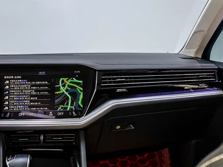 Touareg 2023 3.0TSI Ruixiang Edition Obsidian Sports Package купить на сайте DeffCars