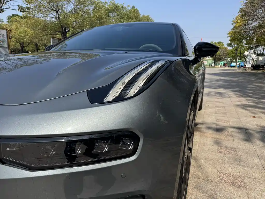 JiKrypton 001 2021 model long endurance dual motor WE version купить на сайте DeffCars