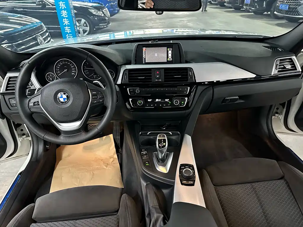 BMW 3 Series 2017 320i M Sports купить на сайте DeffCars